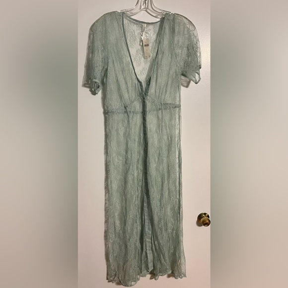 By Anthropologie Sheer Lace Buttondown Midi Dress in Mint - Picture 7 of 7